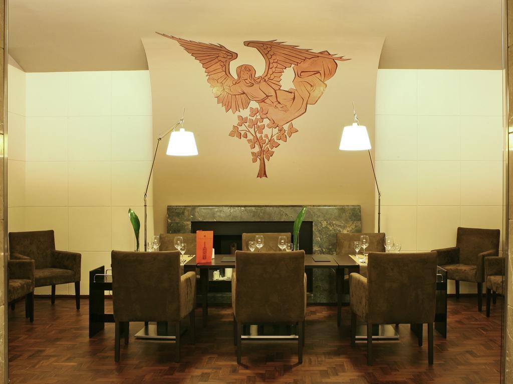 Hotel Mercure فيغيورا دا فوز المطعم الصورة